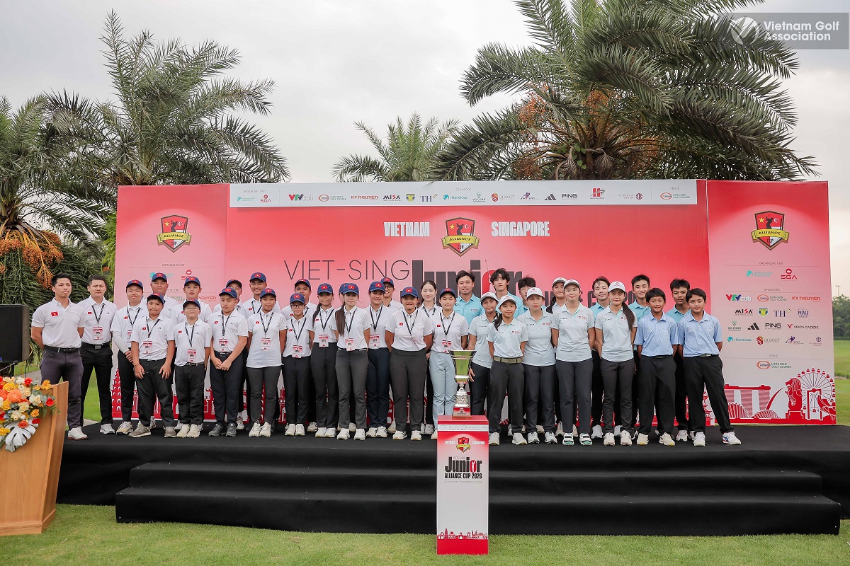 Giao luu giai Viet-Sing Junior Alliance Cup 2026