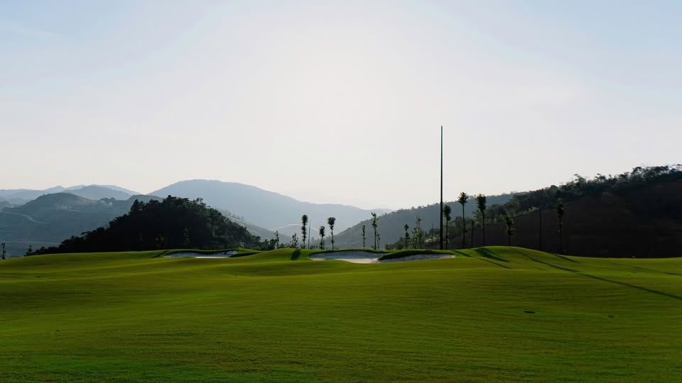 Sân Golf Montaña Phú Thọ