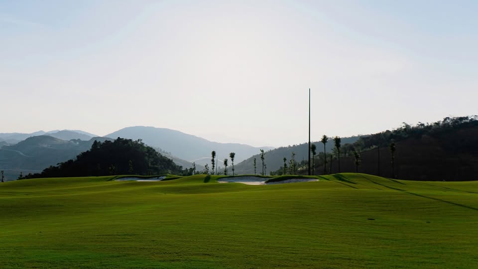sân golf Montaña golf club