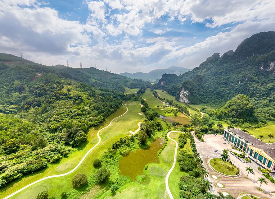Sân Phoenix Golf Resort - sân gôn Phượng Hoàng 