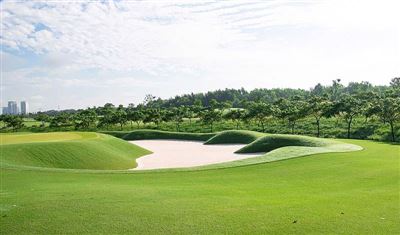 Sân golf Harmonie Golf Park Bình Dương