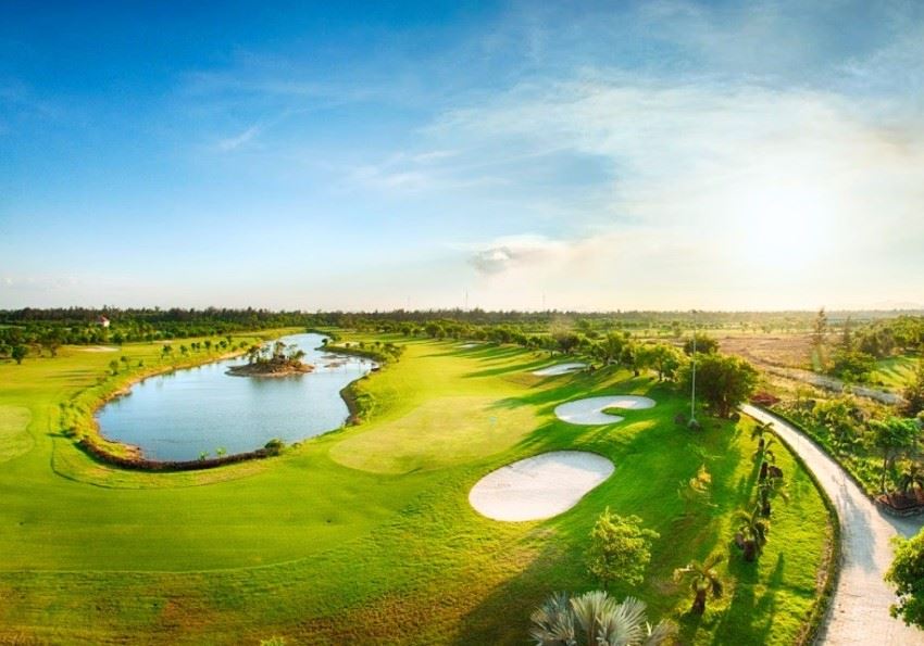 Sân Cửa Lò Golf Resort