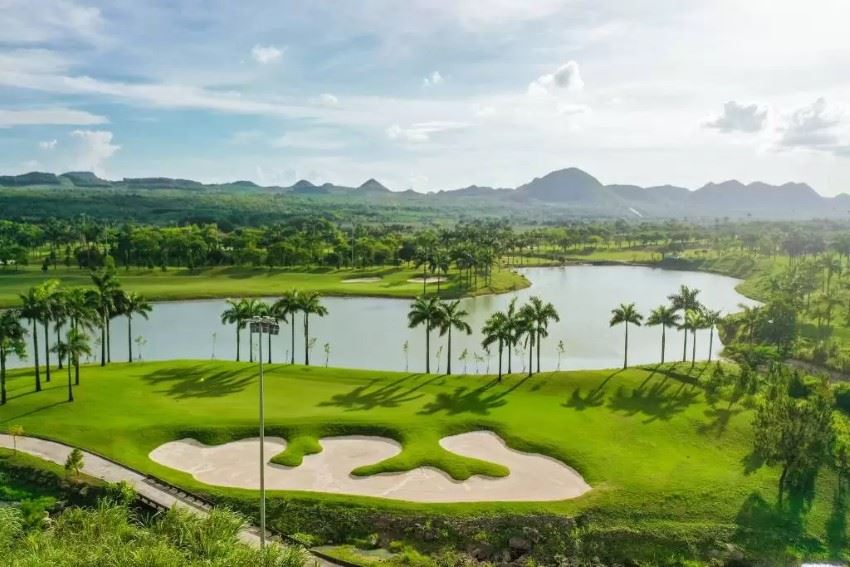 Sân Trang An Golf & Resort