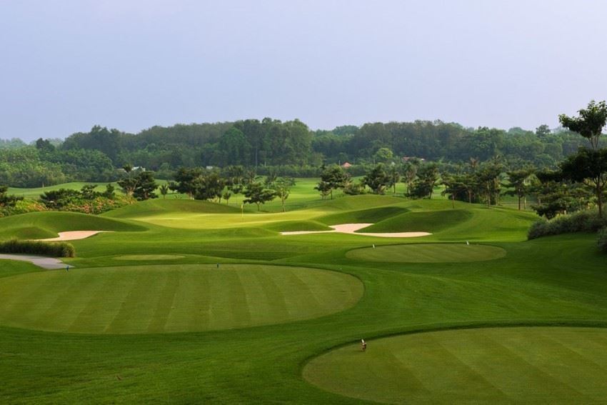 Sân golf Đầm Vạc - Heron Lake Golf Course