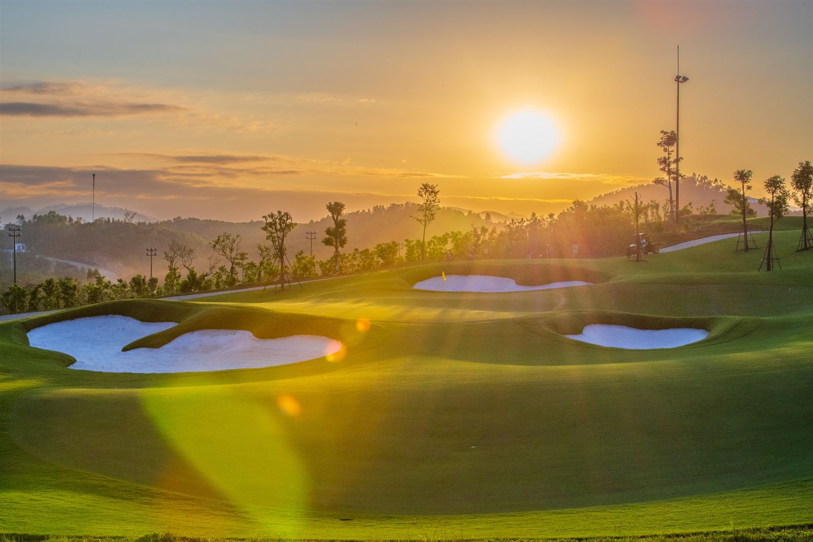 COMBO STAY&PLAY VAN LANG PHU THO 2N1D