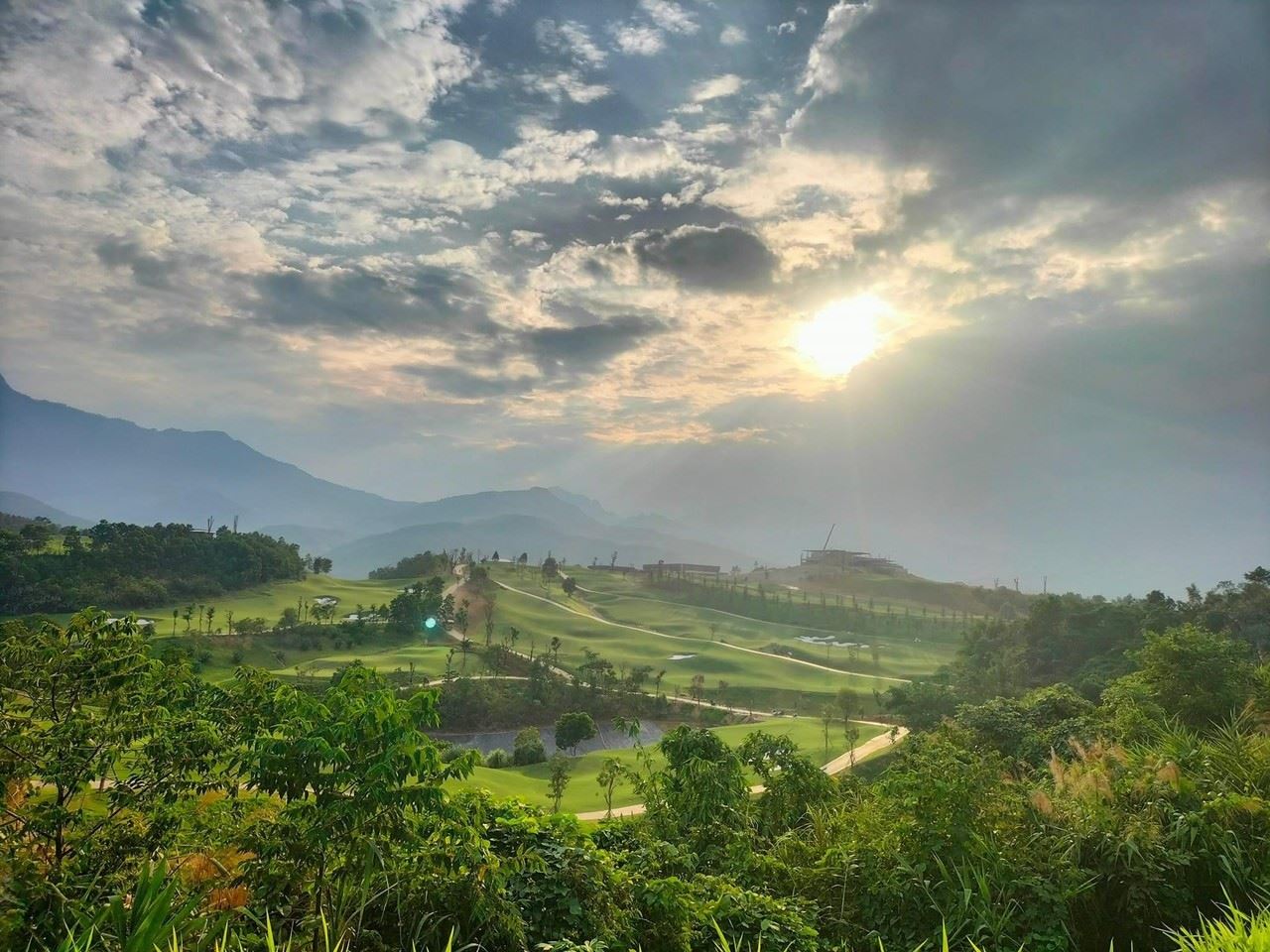 COMBO SATY&PLAY LEGEND VALLEY  -2N1D